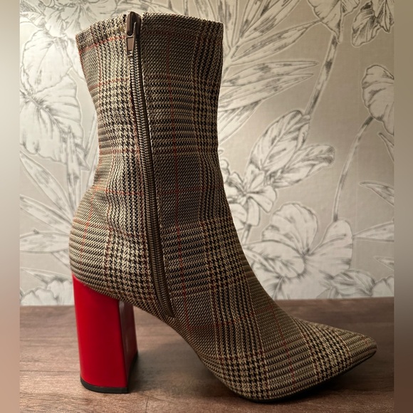 JEFFREY CAMPBELL Siren Bootie in Plaid - Size 9 - Picture 2 of 9